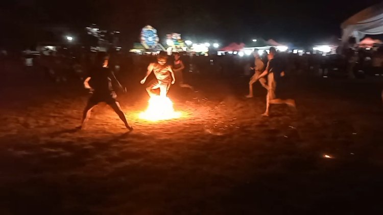 Mengenal Sepak Sawut,Olahraga Tradisional Dalam Event Festival Budaya Marunting Batu Aji