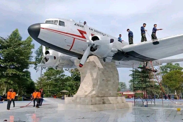 Perawatan Monumen Palagan Sambi Pangkalan Bun