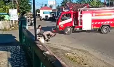 Kronologi Unit Damkar Menabrak Pengendara Sepeda Motor Yang Viral Di Media Sosial