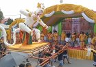 Pawai Nasi Adab Tonggak Kebersamaan Masyarakat Kotawaringin Barat